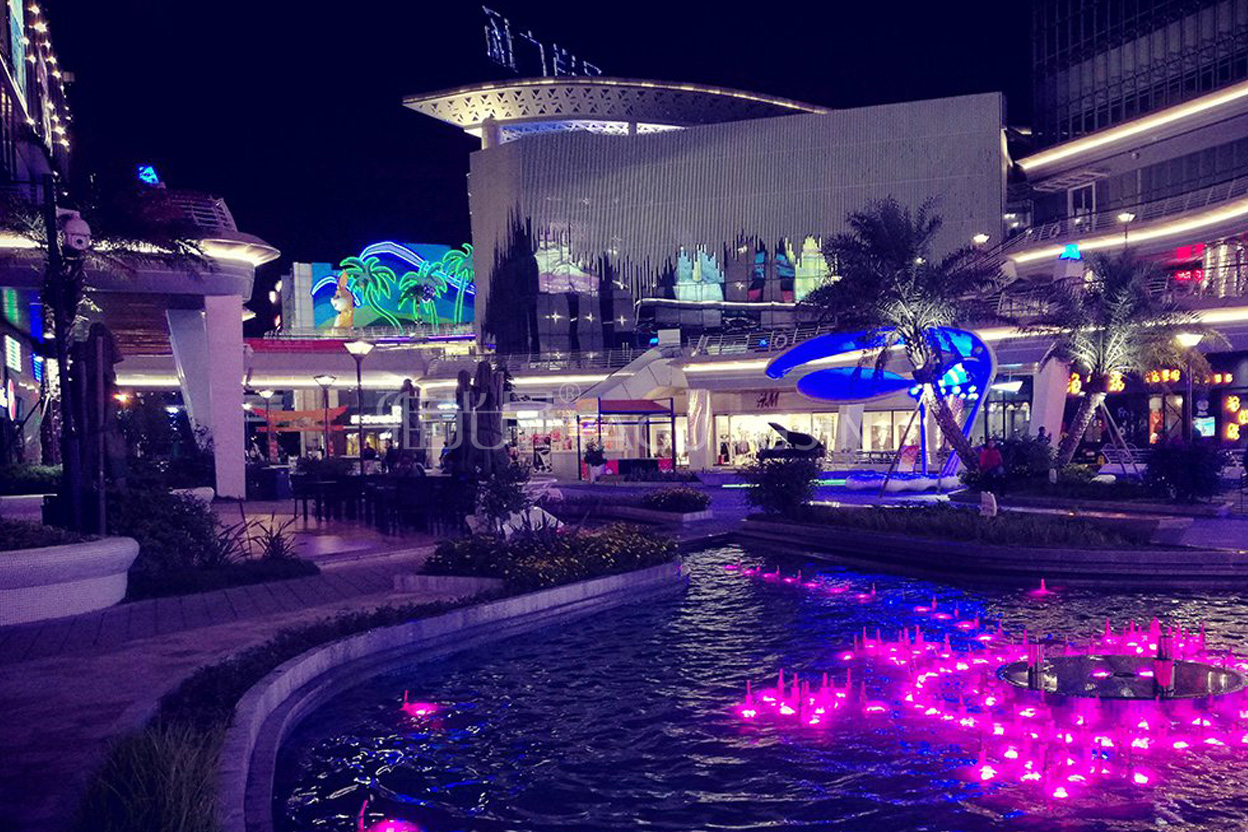 成都優(yōu)品道廣場